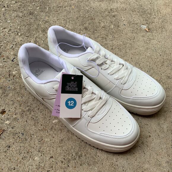 Wild Fable Women White Sneakers Size 11 New with Tag no Box - Picture 1 of 8